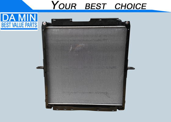 6UZ1 Isuzu Radiator 8974321060 Qingling 1301010-D15YR Untuk Giga VC61 Aluminium Cooling Core Dan Panduan Kipas Plastik