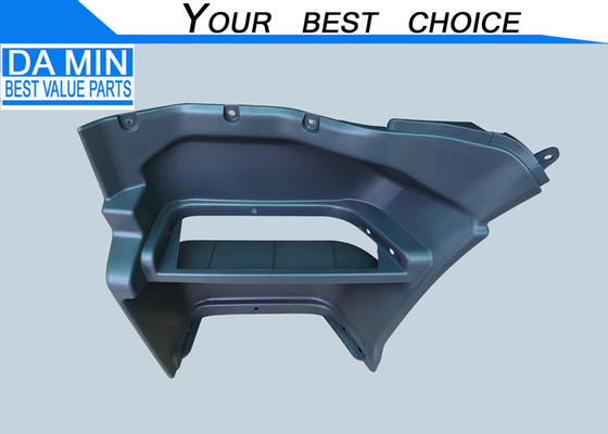 Foot Step Seat Heavy Duty ISUZU Truck Parts 8981579350 Panel Plastik CYZ CYH Penutup Langkah Sisi Dua Lapisan