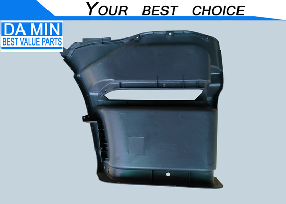 Foot Step Seat Heavy Duty ISUZU Truck Parts 8981579350 Panel Plastik CYZ CYH Penutup Langkah Sisi Dua Lapisan