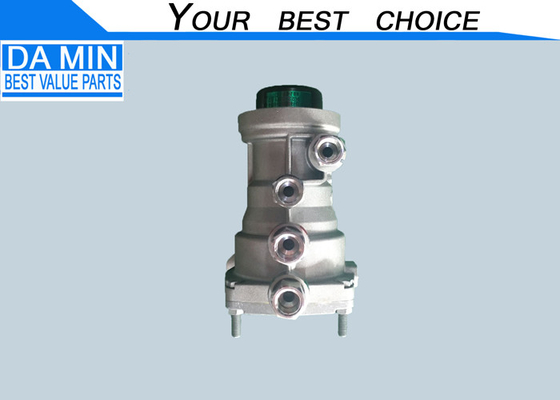 GXZ EXZ Trailer Control Valve 1482400451 Untuk Isuzu Heavy Truck Air Relay Valve Multiple Connector AIr Brake