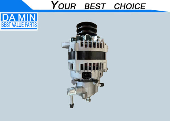 24V 80A Generator 8973515741 Mesin 4HF1 4HG1 4HJ1 Dengan Pompa Vakum 2 Pin Plug Bagian bodi aluminium