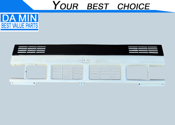 NHR NKR Radiator Grille 8970012390 Isuzu Exterior Parts 1990 Model Light Truck Panjang tubuh 1360mm
